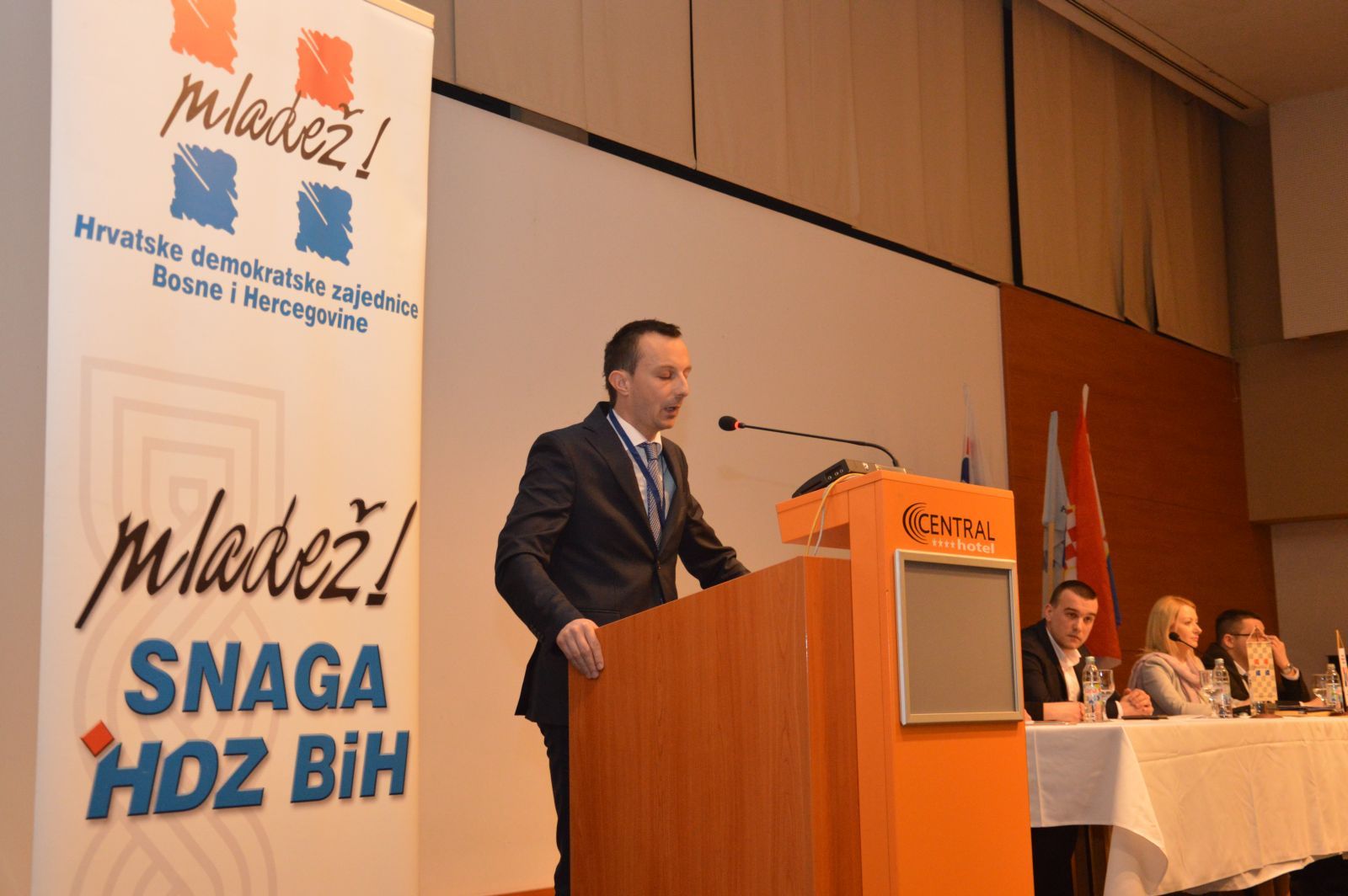 goran pejakovic novi predsjednik zo m hdz bih zsb20