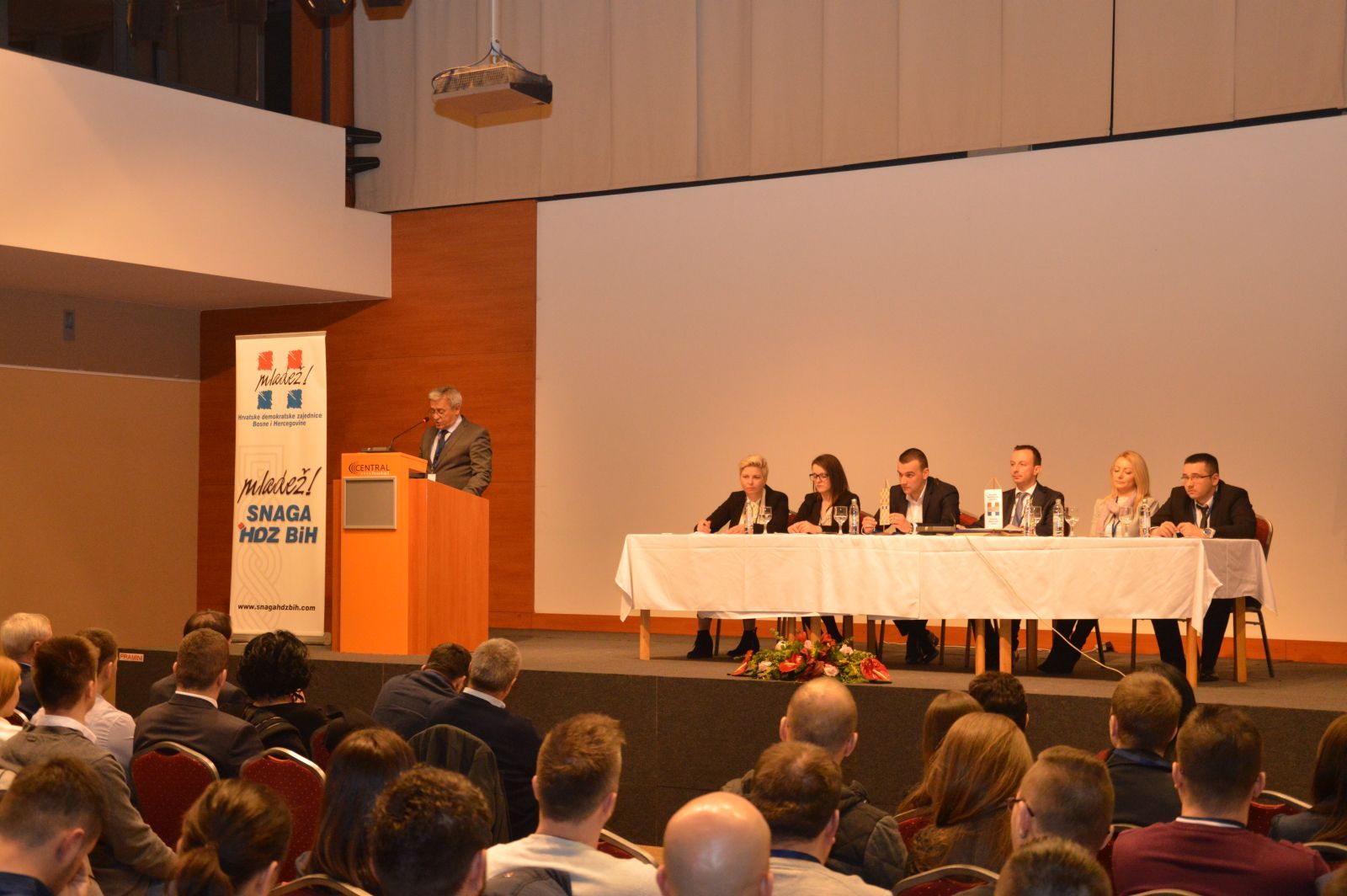 goran pejakovic novi predsjednik zo m hdz bih zsb30