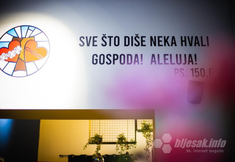 Prvi katolički kafić u Mostaru - Posjetili smo prvi katolički kafić u Mostaru - Tko treba doći, doći će ovdje