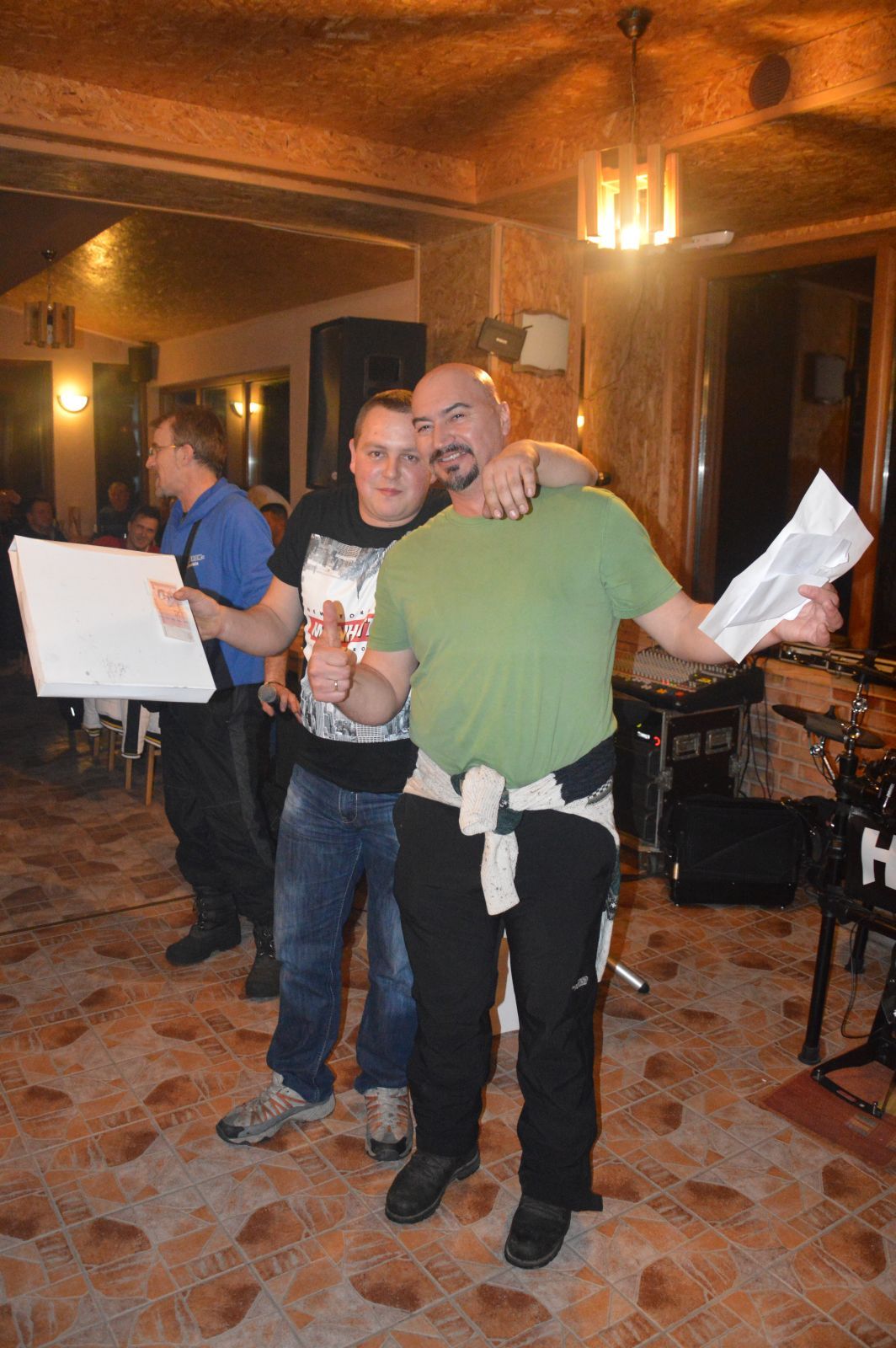 najbolja rakija sljiva i kobasica2