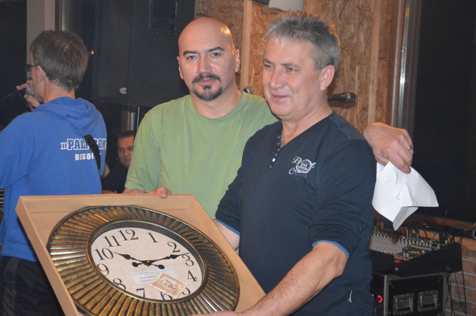 najbolja rakija sljiva i kobasica5